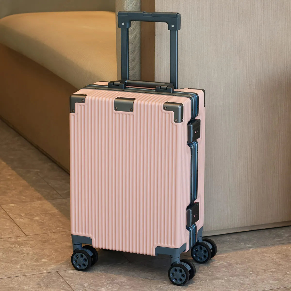 Aviation Portable Boarding Case Luggage For Travel