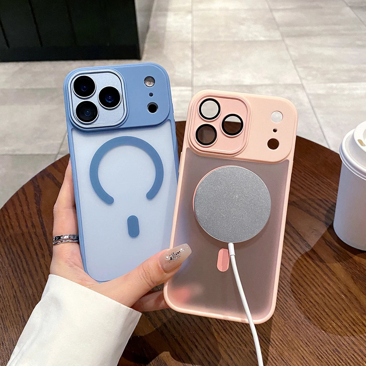 LICOERS Magnetic Case For iPhone 17 Pro Max Shockproof