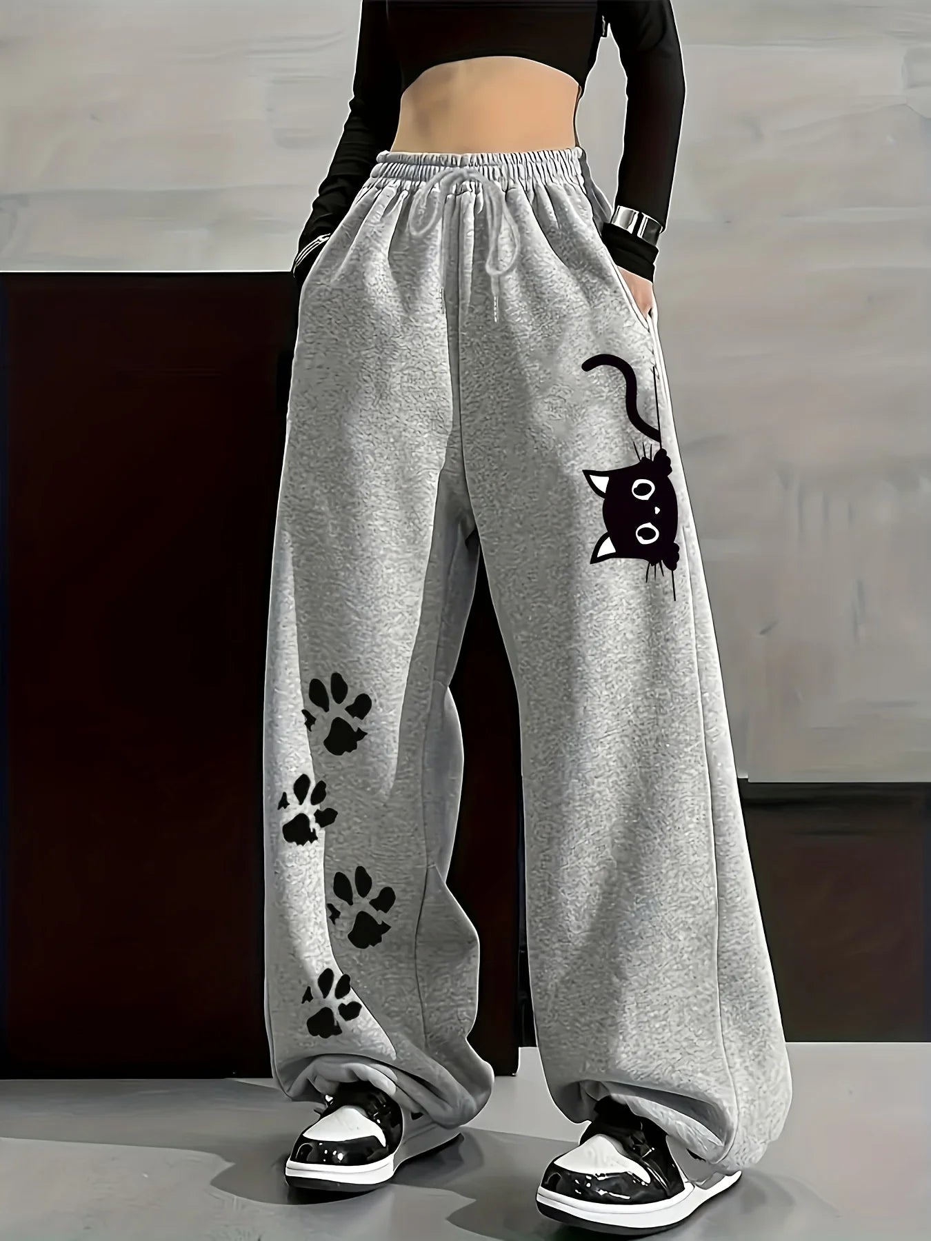 Womens Cat Paw Print Fleece Sweatpants Loose Fit Casual Streetwear