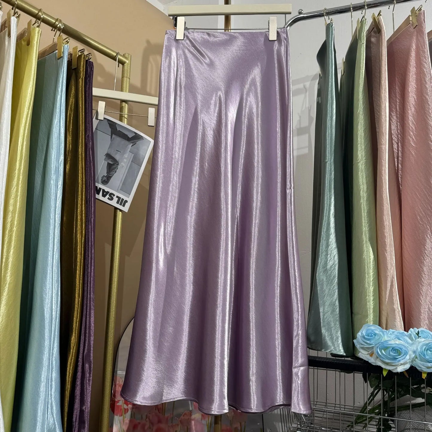 Glossy Satin Midi Skirt Women Elegant Quiet Luxury Basic Elastic-Waist Skirt