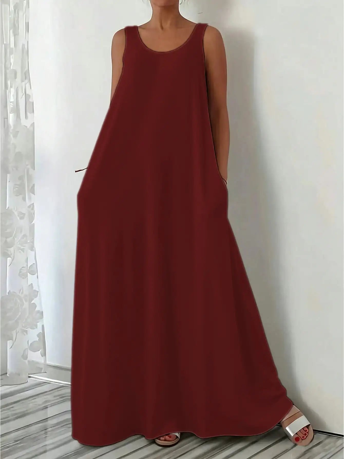 Large-size European and American style new casual fashion sleeveless loose pure color dress for women