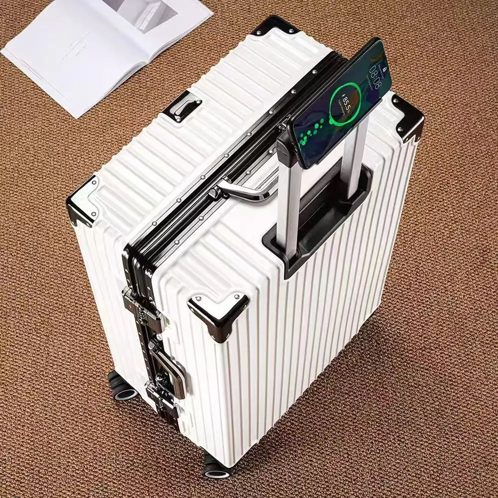 Hard Shell Luggage Set Featuring Silent Wheels And Cup Holder
