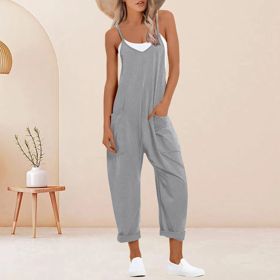 Plus Size Solid Sleeveless V Neck Jumpsuit with Slip Pockets, Casual Women's Clothing