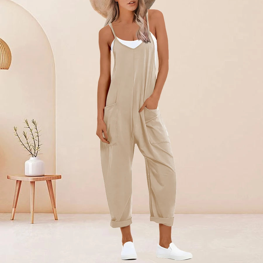 Plus Size Solid Sleeveless V Neck Jumpsuit with Slip Pockets, Casual Women's Clothing