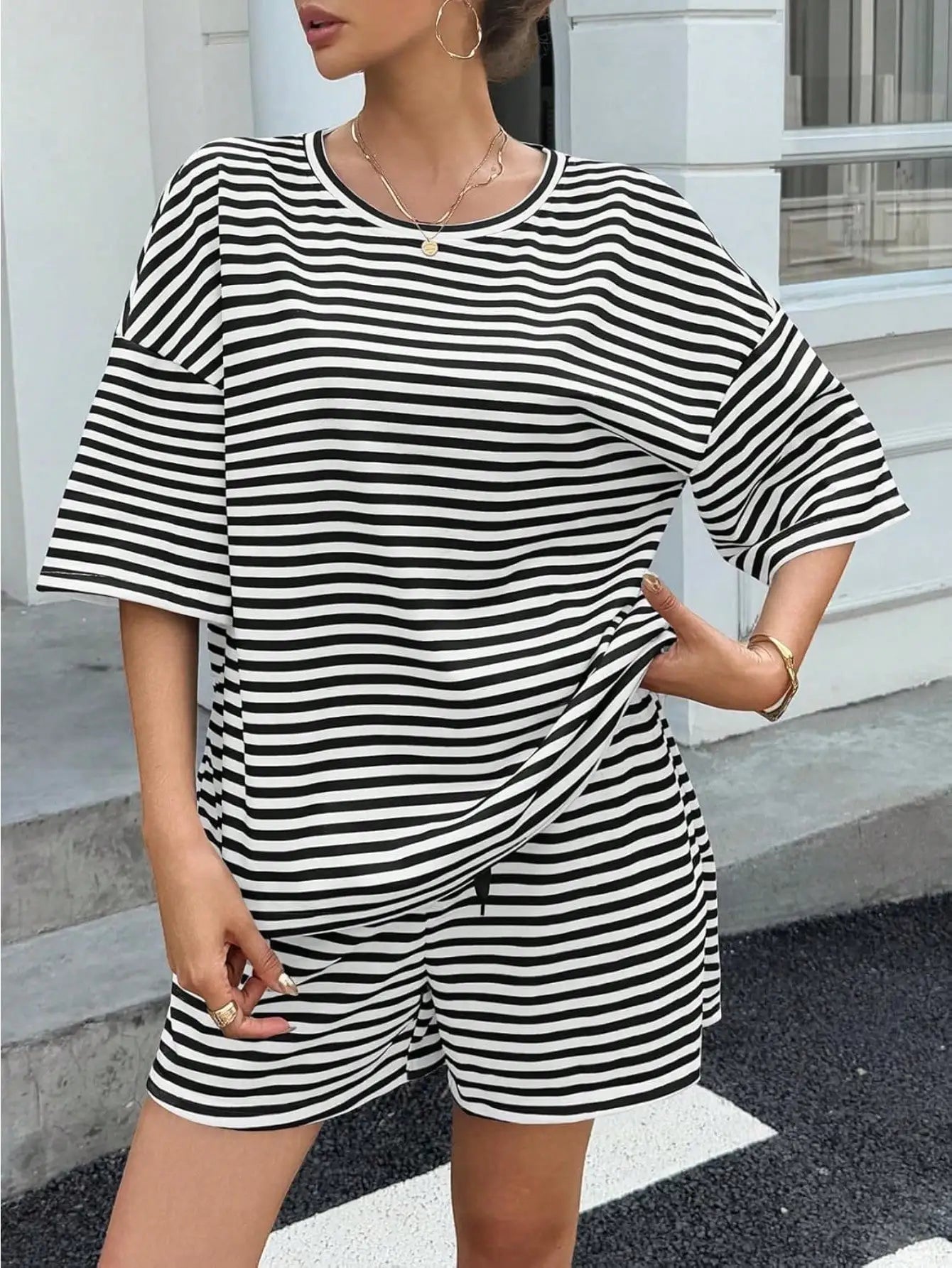 Fisoew Striped Athleisure 2 Piece Lounge Set With High Waisted Shorts