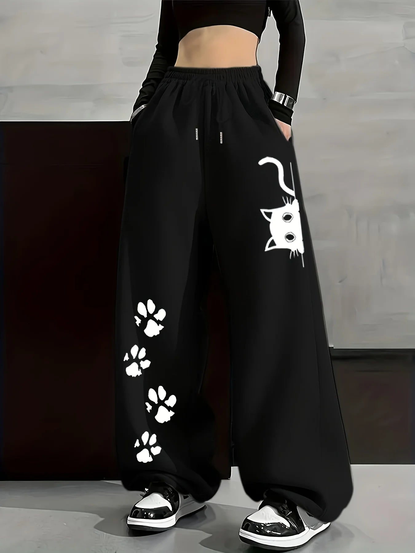 Womens Cat Paw Print Fleece Sweatpants Loose Fit Casual Streetwear