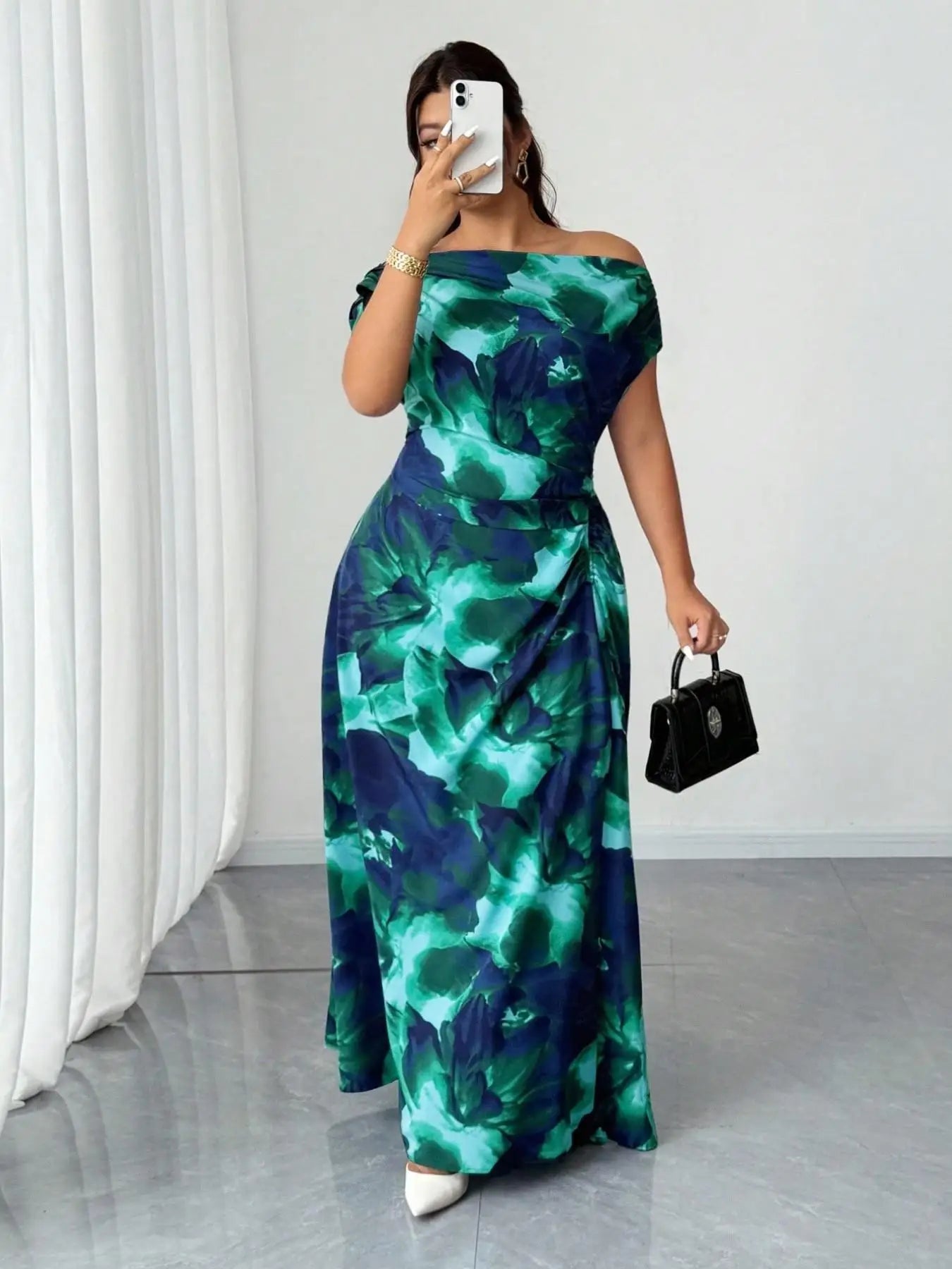 Plus Size One-Shoulder Dress, Bold All-Over Print, Fitted Waist Pleated Satin Midi, Elegant Party Evening Gown, Sleeveless