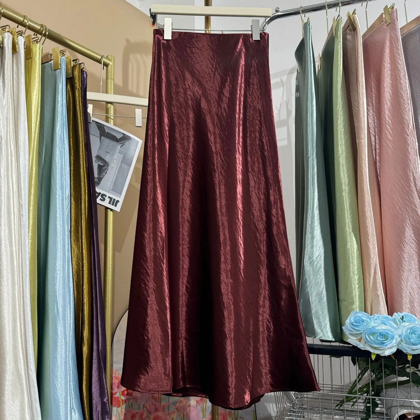 Glossy Satin Midi Skirt Women Elegant Quiet Luxury Basic Elastic-Waist Skirt