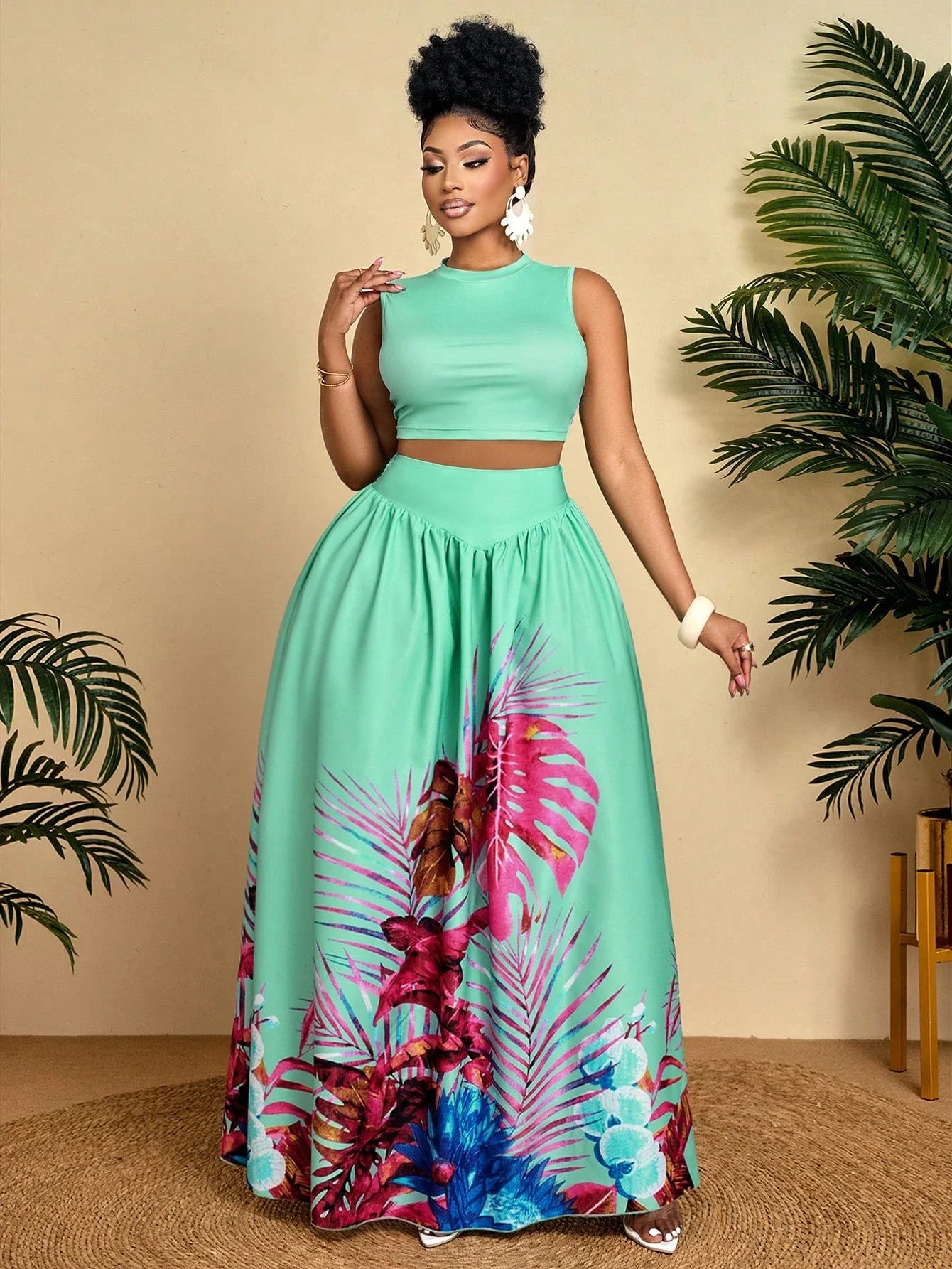 Plus Size Women Sleeveless Crop Top And Tropical Print Maxi Skirt 2 Piece Set Summer Vacation Outfit